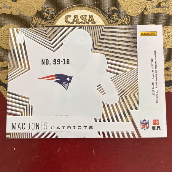 Shining stars mac jones card - Picture 2 of 2